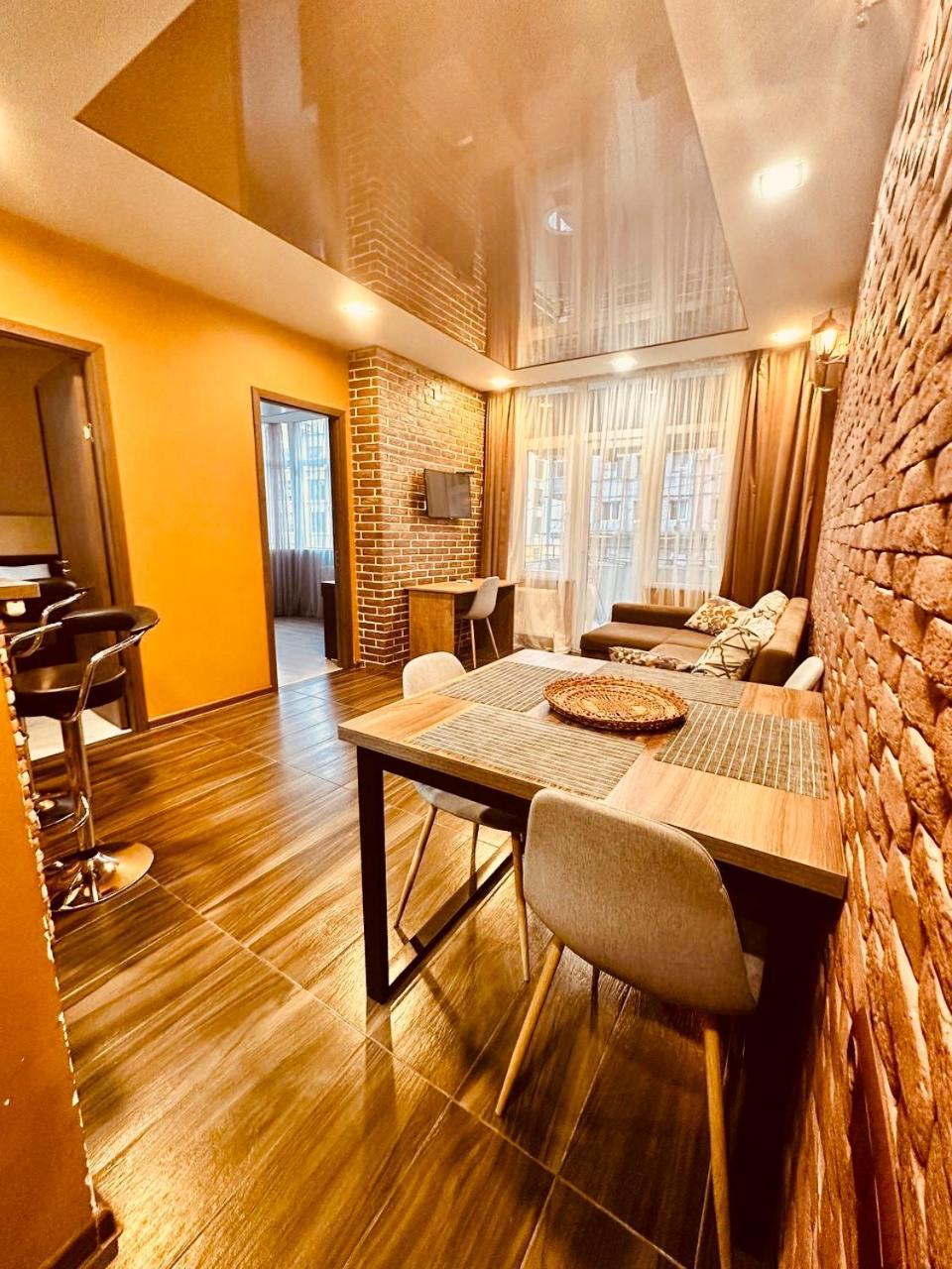 Marnika Apartment Batumi Eksteriør billede