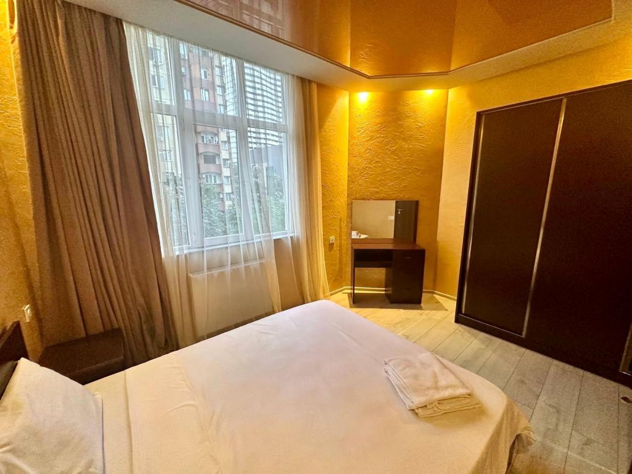 Marnika Apartment Batumi Eksteriør billede